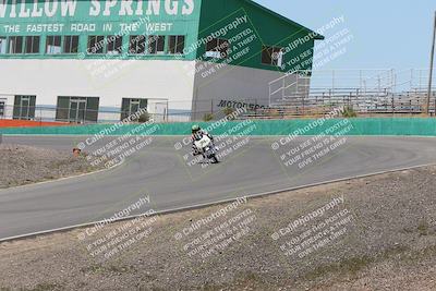 media/Apr-20-2025-AHRMA (Sun) [[393a79c373]]/Race/Group 4/Turn 4b/